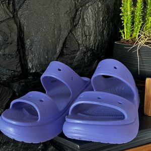 Crocs Crush sandal in the color “Moon Jelly”